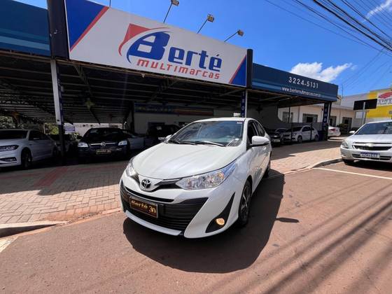 TOYOTA YARIS 1.5 16V FLEX SEDAN XS CONNECT MULTIDRIVE